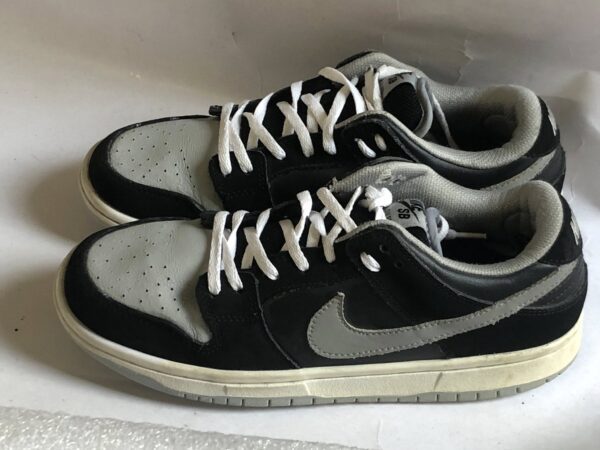 Giày Thể Thao 2hand Hiệu Nike