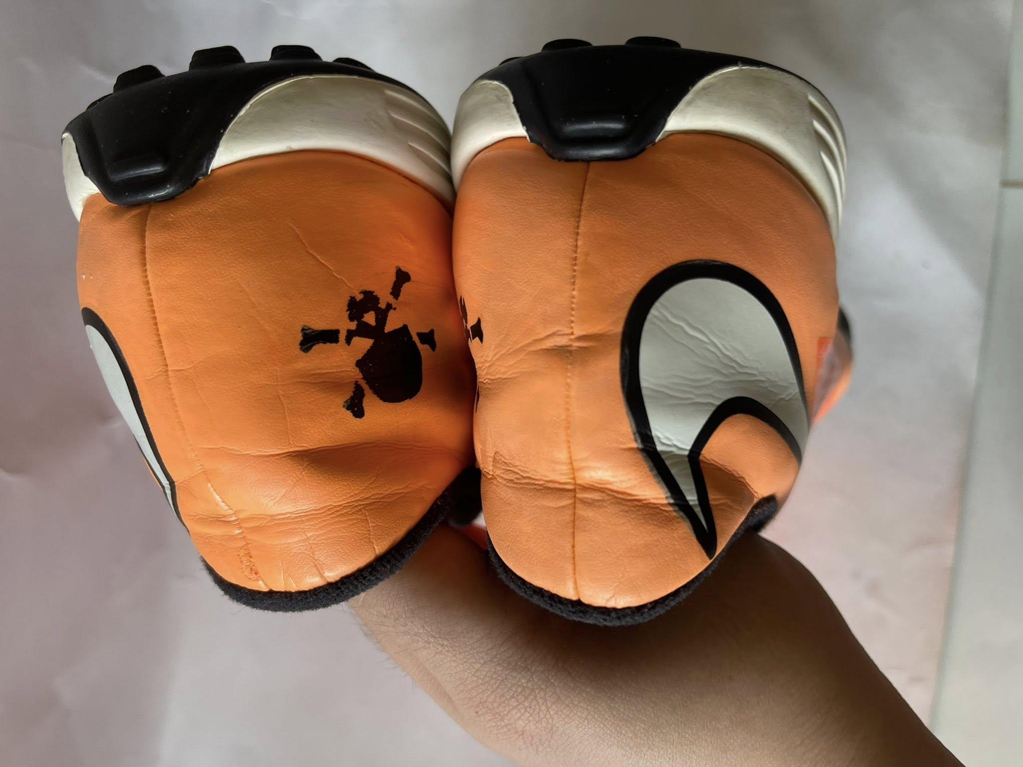 Giày Đá Banh 2hand Hiệu Nike Giày Đá Banh 2hand Hiệu Nike