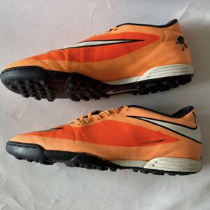 Giày Đá Banh 2hand Hiệu Nike