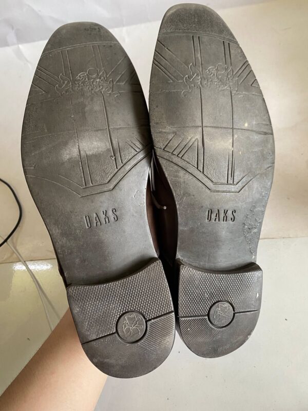 Giày Da Nam Màu Nâu Cá Tính