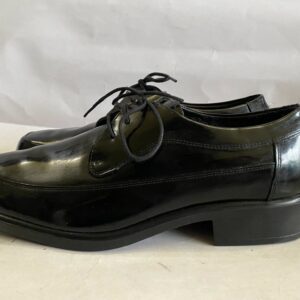 Giày Da Nam Màu Đen Cá Tính