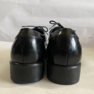 Giày Da Nam Màu Đen Cá Tính