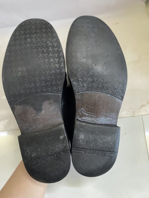 Giày Da Nam Màu Đen Cá Tính