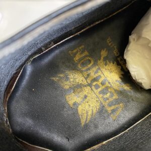 Giày Da Nam Màu Đen Cá Tính