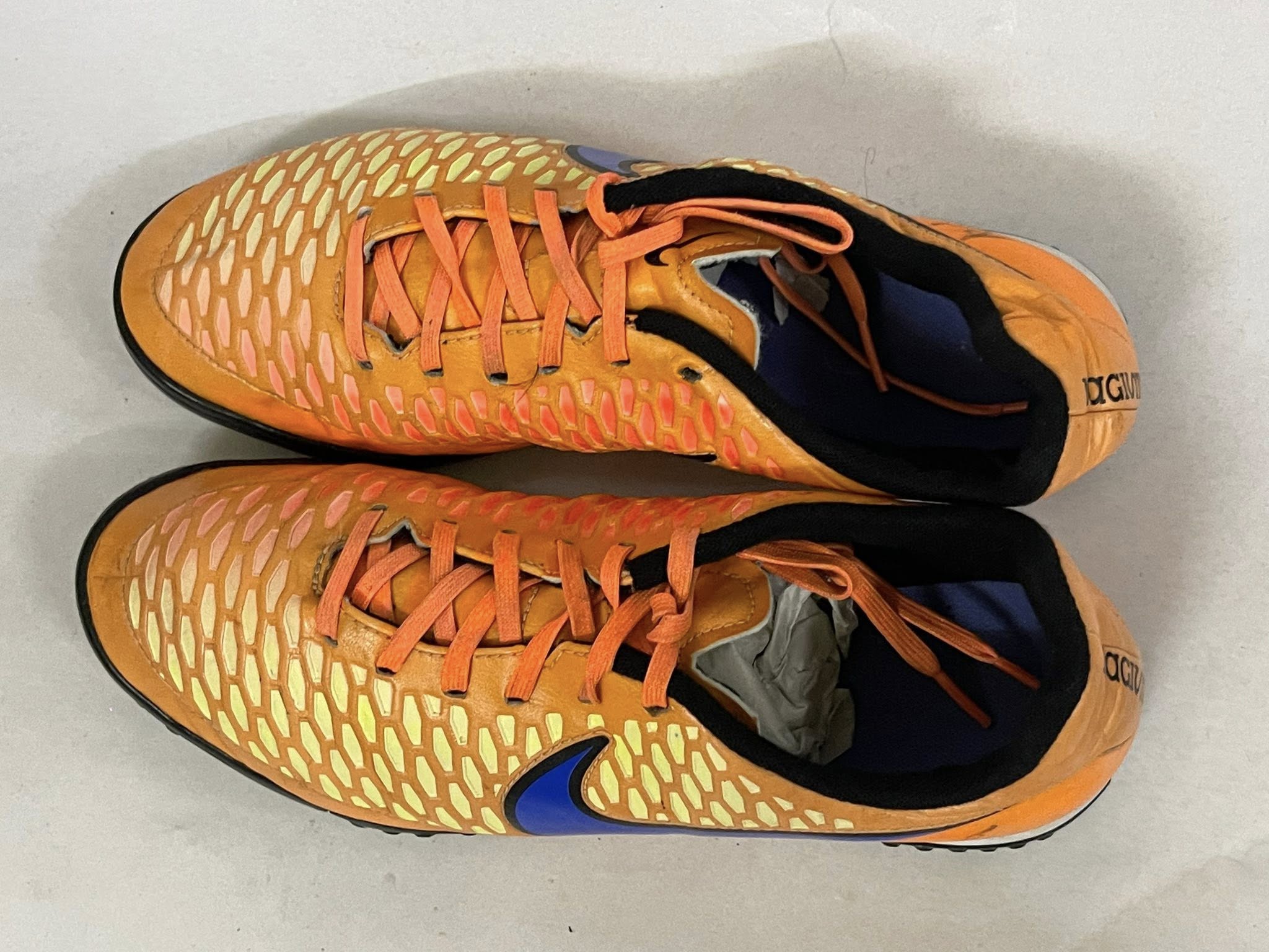 Giày Đá Bóng 2hand Hiệu Nike Giày Đá Bóng 2hand Hiệu Nike