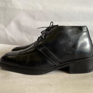 Giày Da Nam Màu Đen Cá Tính