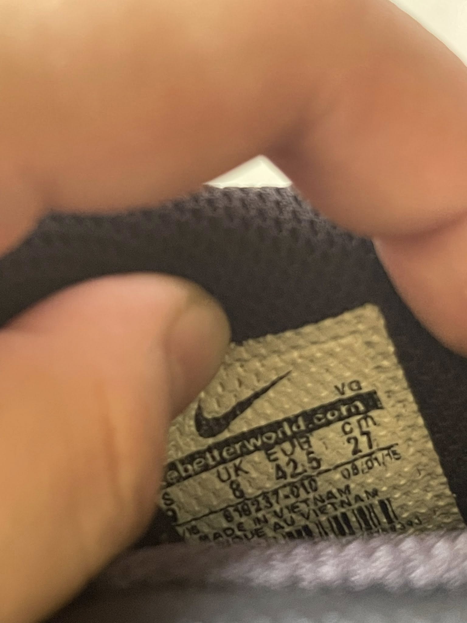 Giày Đá Banh 2hand Hiệu Nike Giày Đá Banh 2hand Hiệu Nike