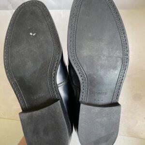 Giày Da Nam Màu Đen Cá Tính