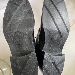 Giày Da Nam Màu Đen Cá Tính