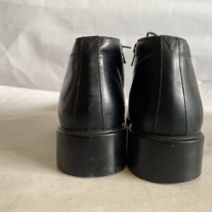 Giày Da Nam Màu Đen Cá Tính