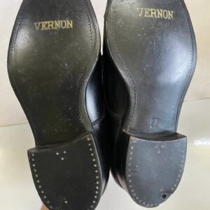 Giày Da Nam Màu Đen Cá Tính