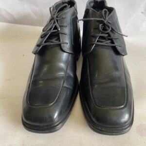 Giày Da Nam Màu Đen Cá Tính