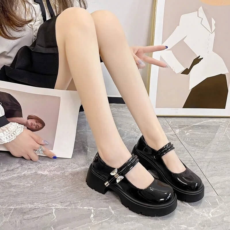 Giới Thiệu Về Giày Nữ 2hand Và Cách Lựa Chọn Khi Mua