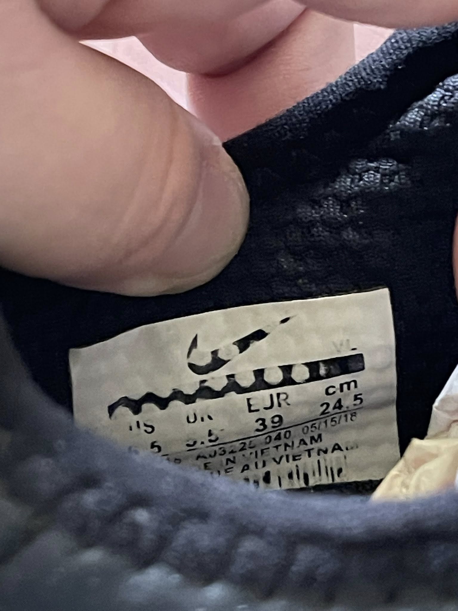 Giày 2hand Đá Bóng Hiệu Nike Giày 2hand Đá Bóng Hiệu Nike