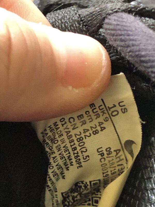 Giày Đá Banh 2hand Hiệu Nike