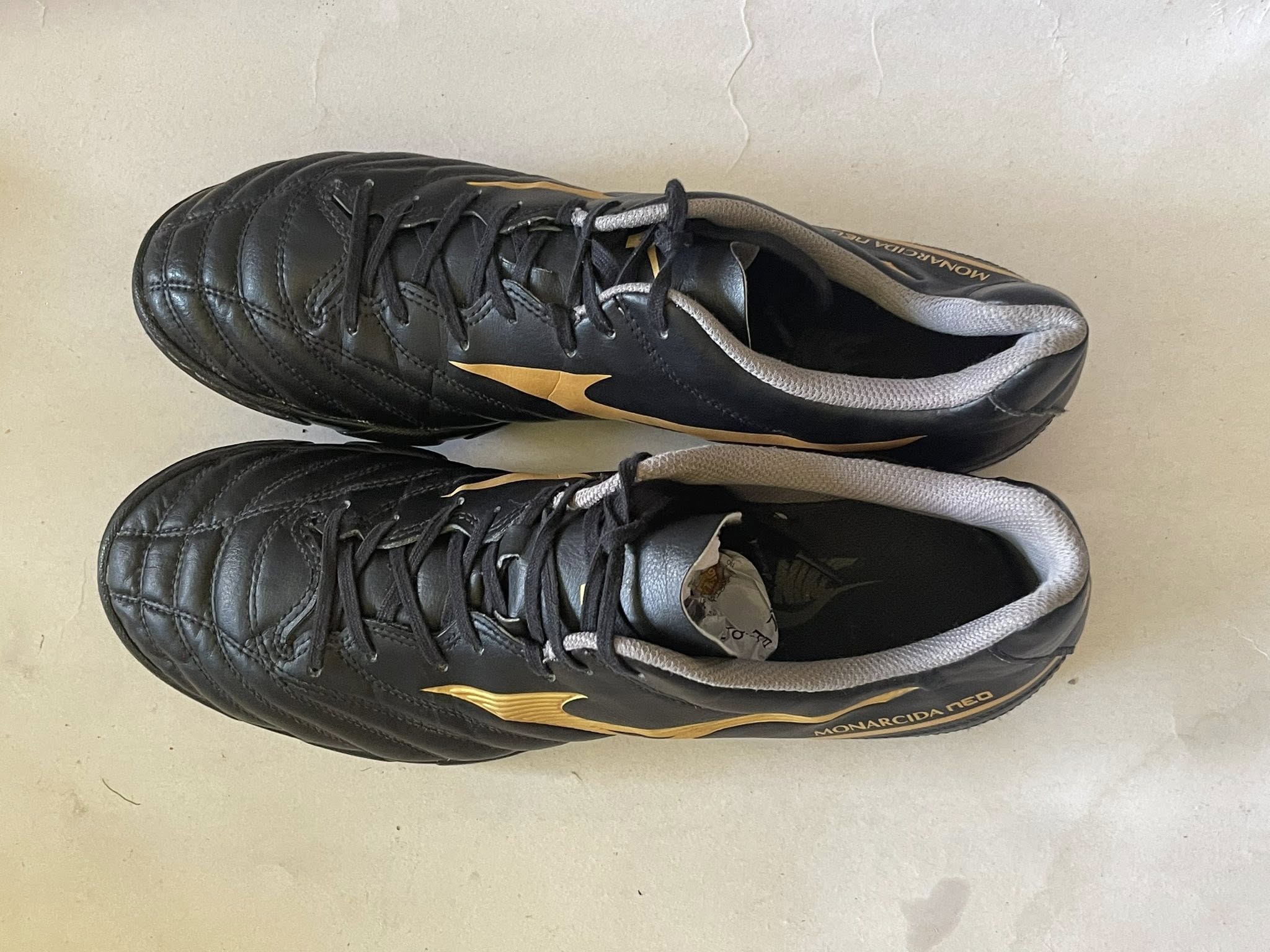 Giày 2hand Đá Bóng Hiệu Mizuno Giày 2hand Đá Bóng Hiệu Mizuno