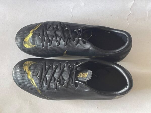 Giày 2hand Đá Banh Hiệu Nike