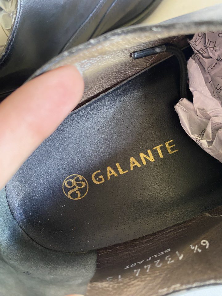 Giày Da Nam Màu Đen Sang Trọng Giày Da Nam Màu Đen Sang Trọng