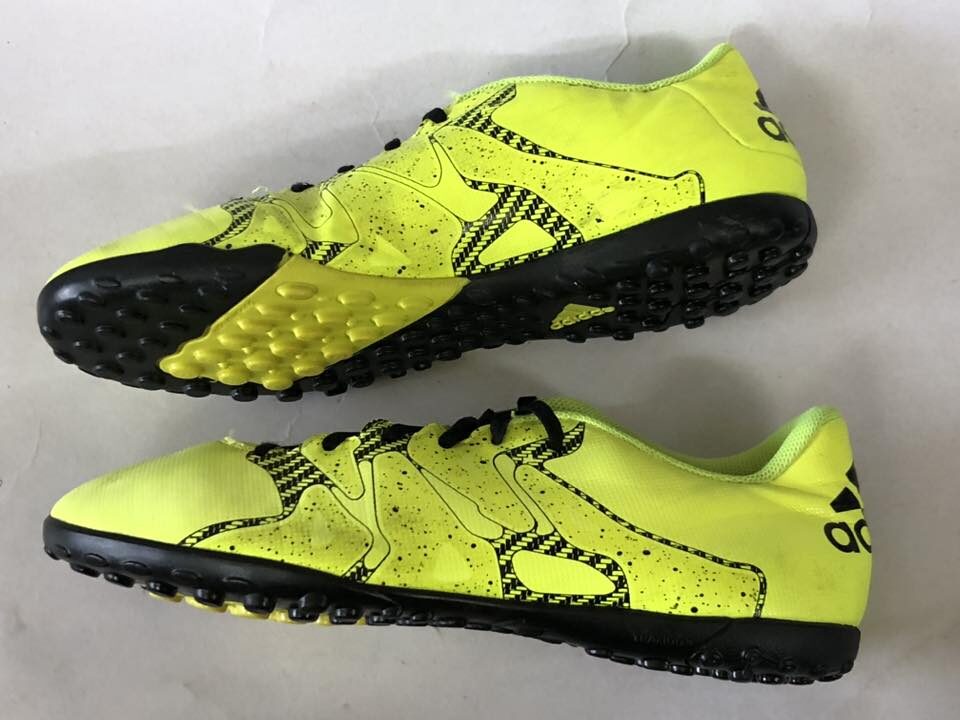 Giày Đá Banh 2hand Hiệu Adidas Giày Đá Banh 2hand Hiệu Adidas