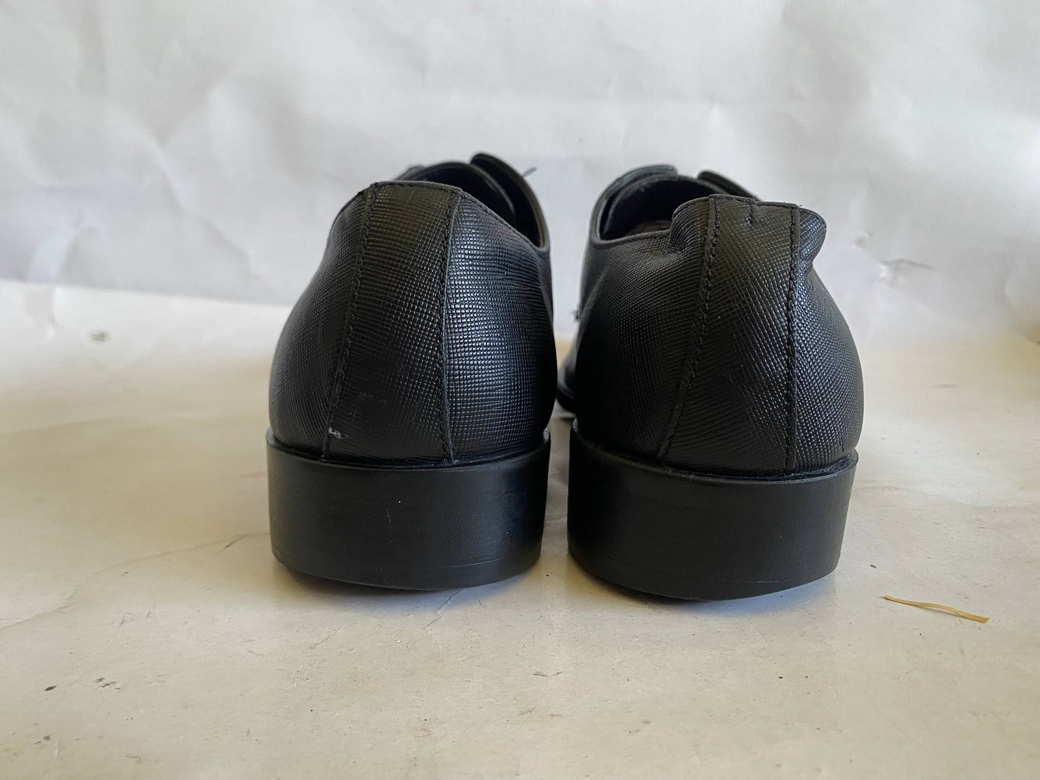 Giày Da Nam Màu Đen Sang Trọng Giày Da Nam Màu Đen Sang Trọng