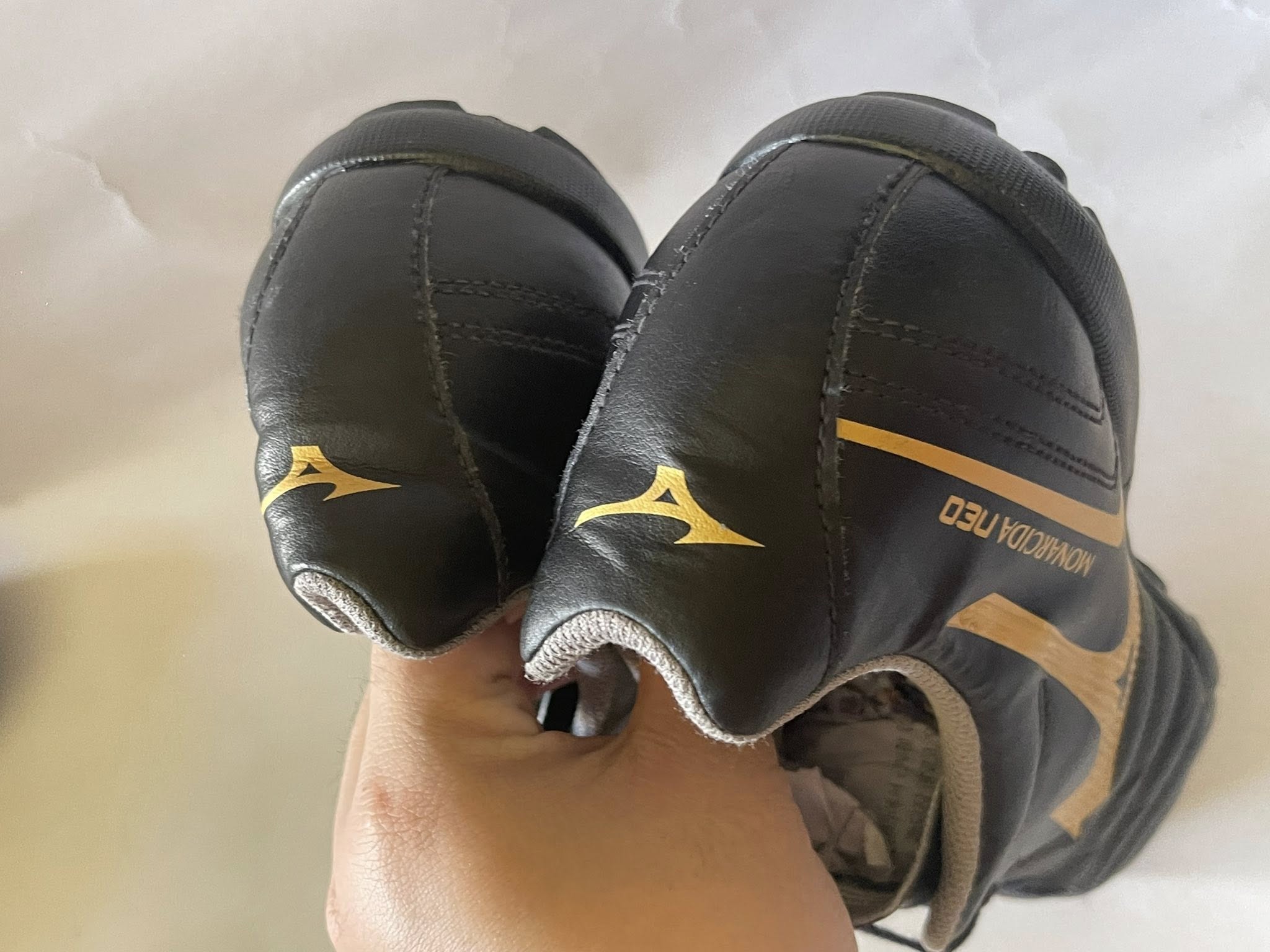 Giày 2hand Đá Bóng Hiệu Mizuno Giày 2hand Đá Bóng Hiệu Mizuno