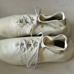 Giày Đá Banh 2hand Hiệu NB