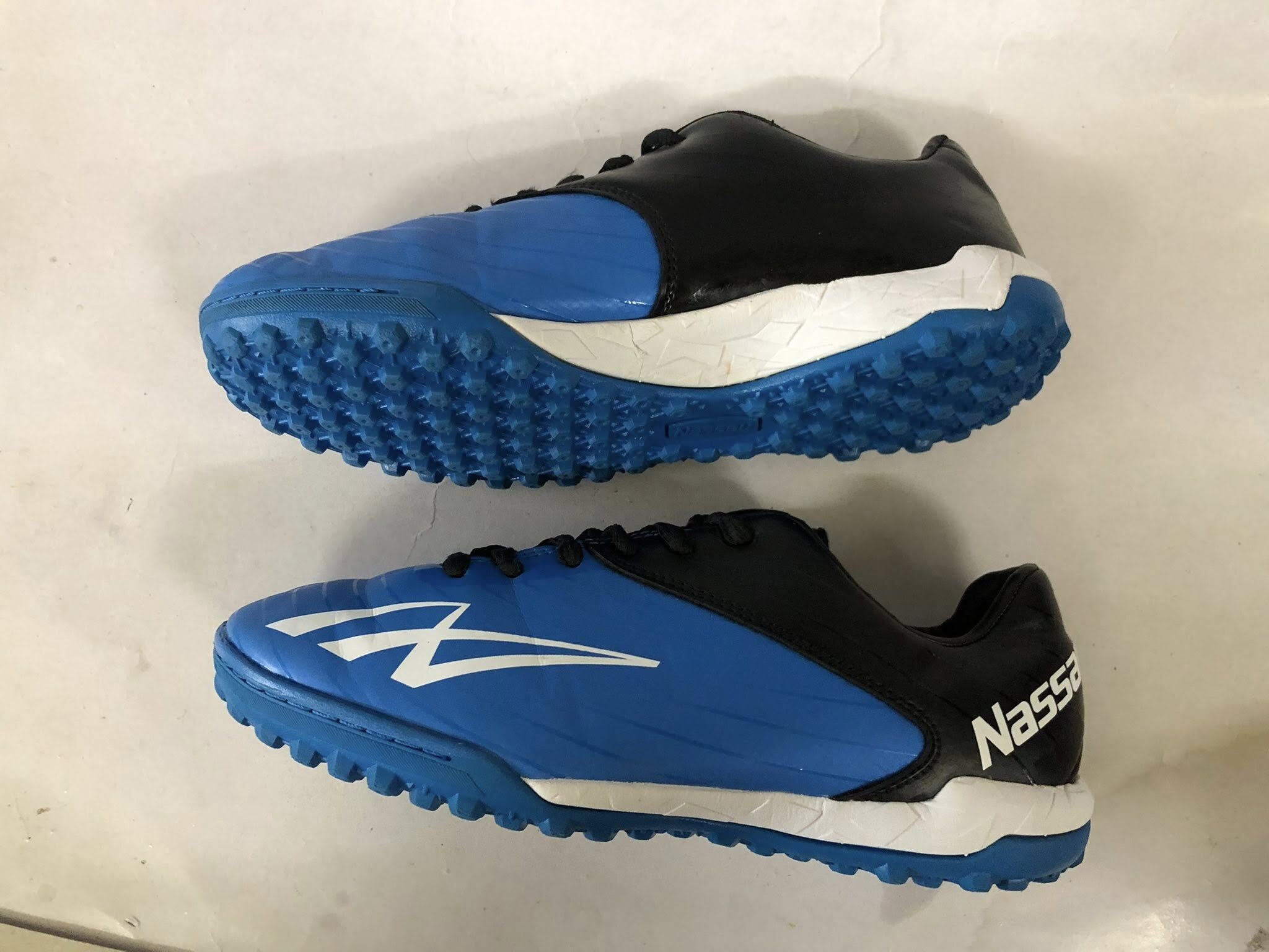 Giày Đá Banh 2hand Giày Đá Banh 2hand