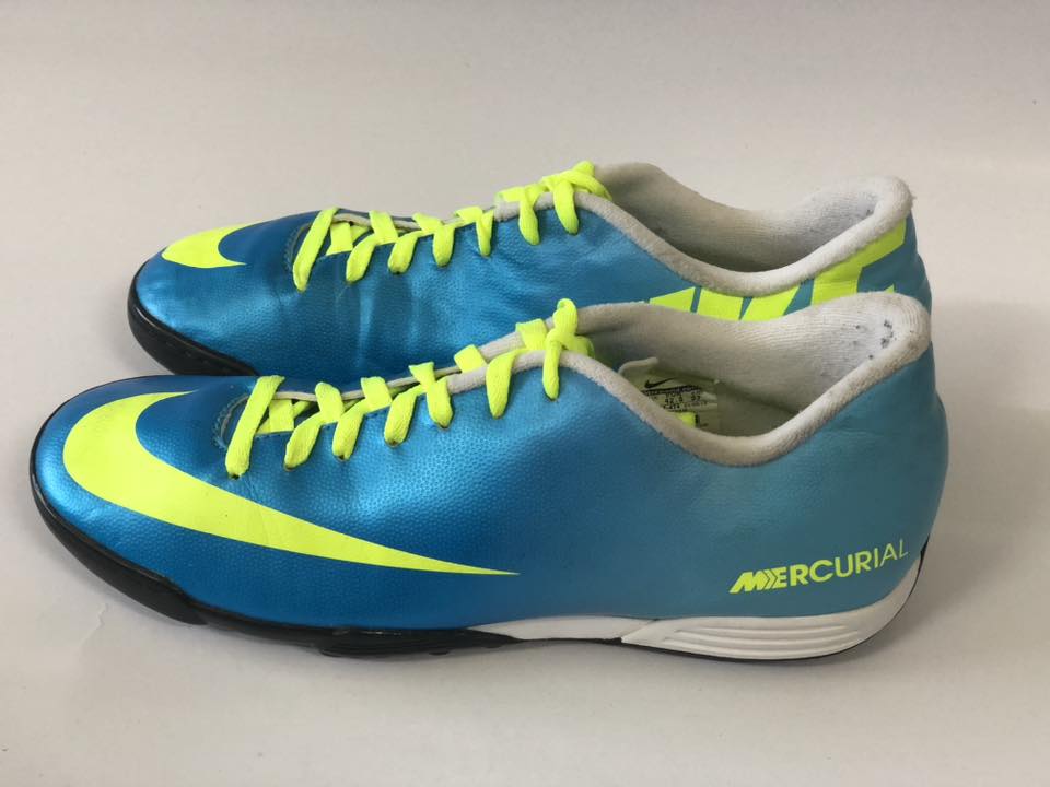 Giày Đá Banh 2hand Hiệu Nike Giày Đá Banh 2hand Hiệu Nike