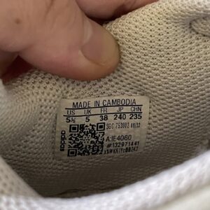 Giày Đá Banh 2hand Hiệu Adidas