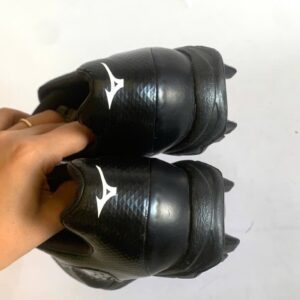 Giày Đá Banh 2hand Hiệu Mizuno