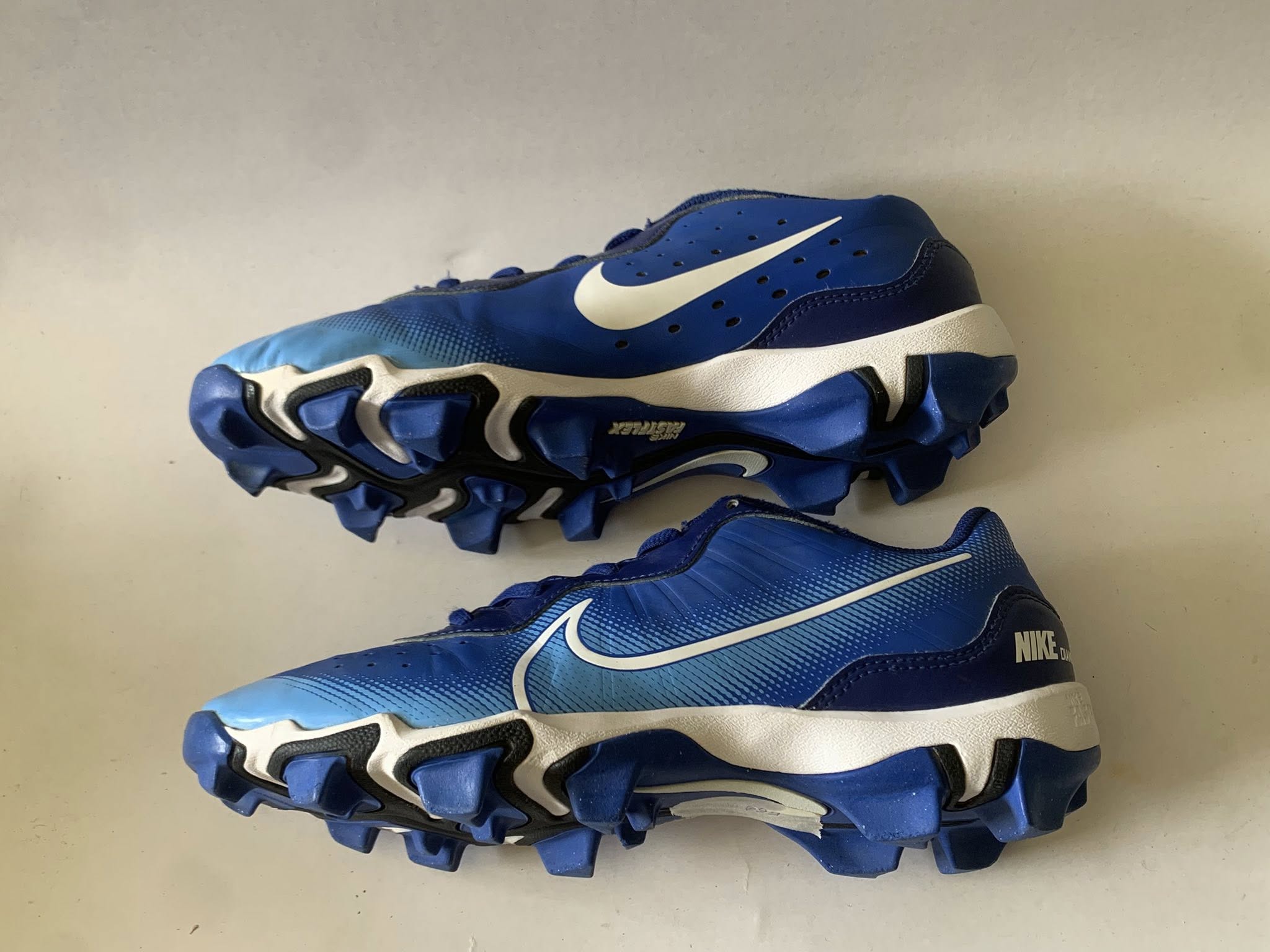 Giày Đá Bóng 2hand Hiệu Nike Giày Đá Bóng 2hand Hiệu Nike