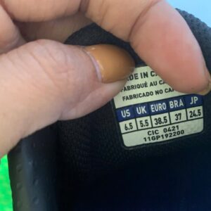 Giày Đá Banh 2hand Hiệu Mizuno