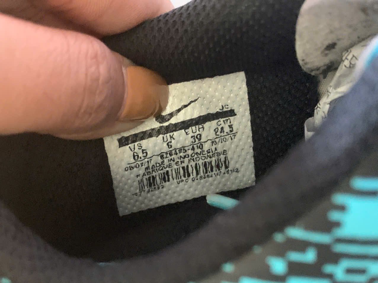 Giày Đá Bóng 2hand Hiệu Nike Giày Đá Bóng 2hand Hiệu Nike