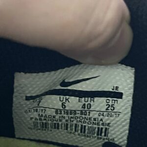 Giày Đá Banh 2hand Hiệu Nike