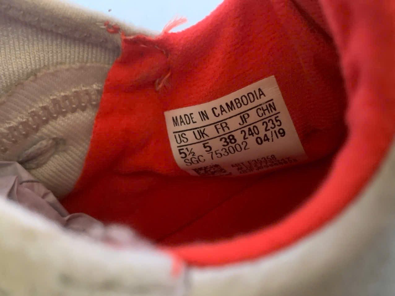 Giày Đá Banh 2hand Hiệu Adidas Giày Đá Banh 2hand Hiệu Adidas