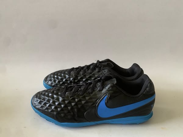 Giày Đá Bóng 2hand Hiệu Nike Giày Đá Bóng 2hand Hiệu Nike