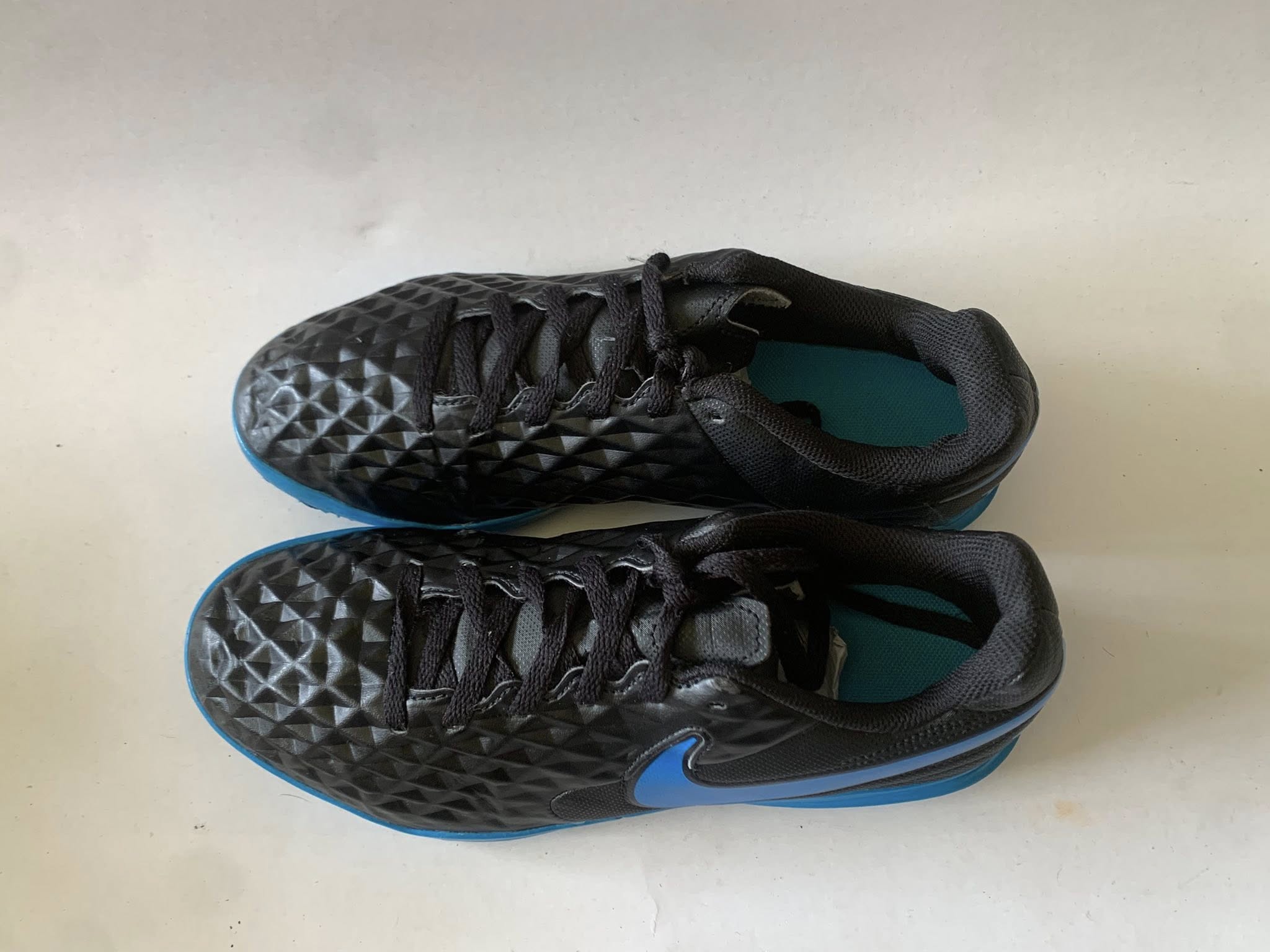 Giày Đá Bóng 2hand Hiệu Nike Giày Đá Bóng 2hand Hiệu Nike