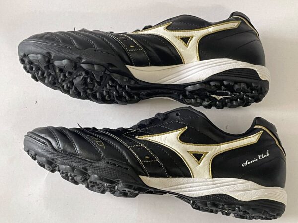 Giày Đá Banh 2hand Hiệu Mizuno