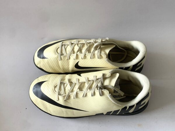 Giày Đá Bóng 2hand Hiệu Nike