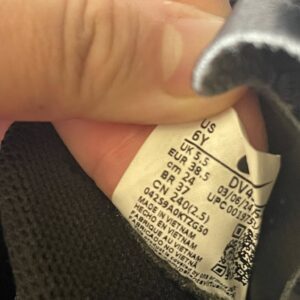 Giày Đá Banh 2hand Hiệu Nike