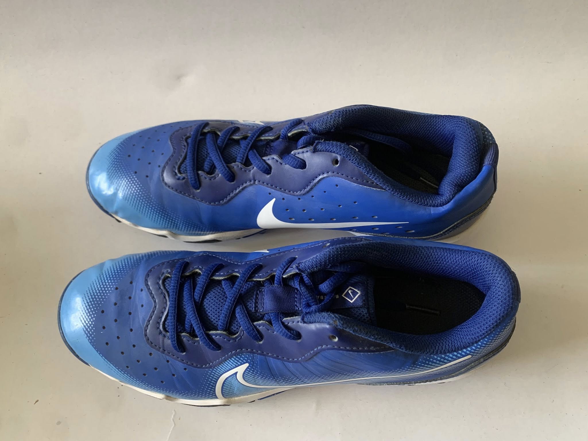 Giày Đá Bóng 2hand Hiệu Nike Giày Đá Bóng 2hand Hiệu Nike