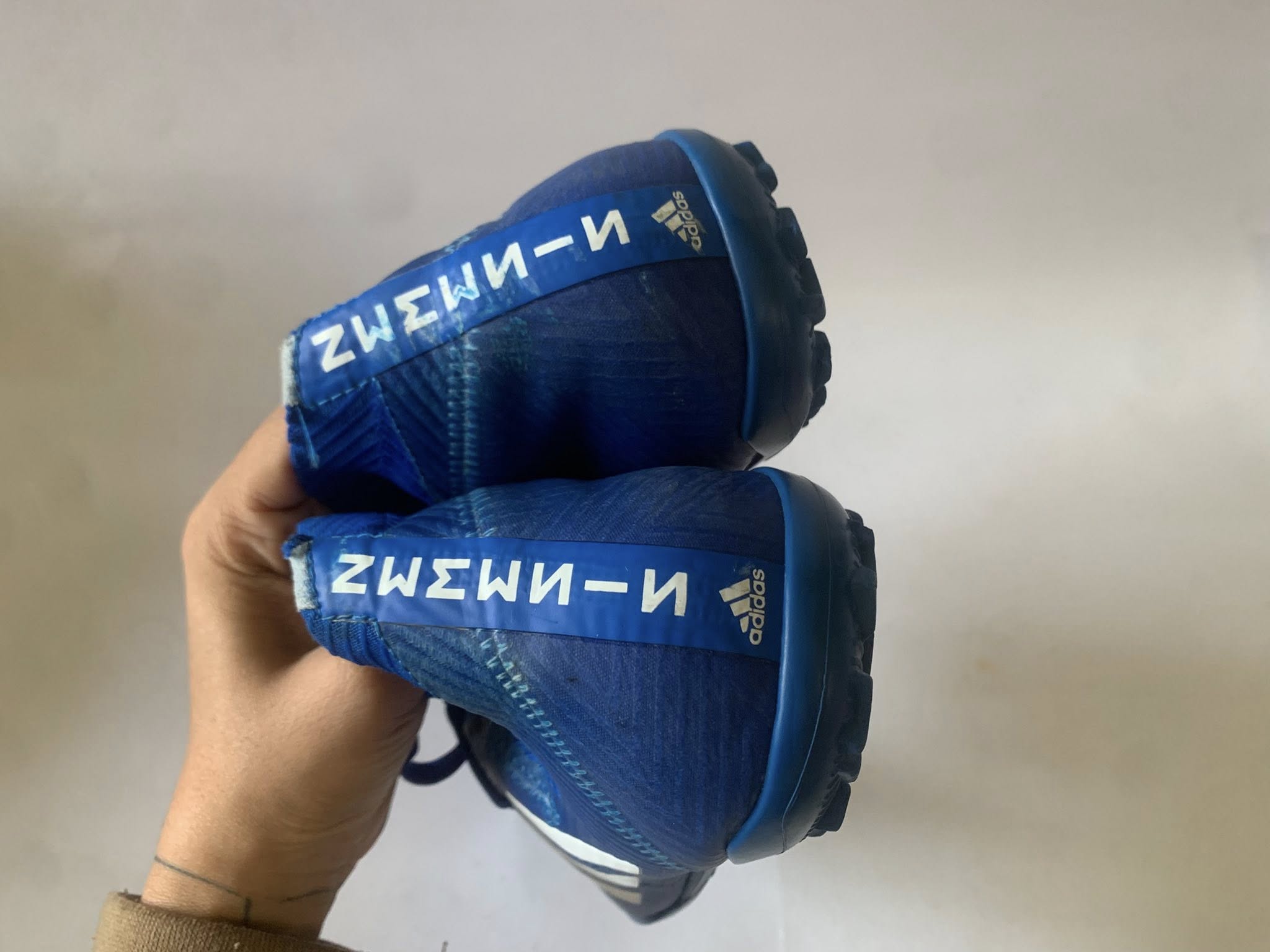 Giày 2hand Đá Bóng Hiệu Adidas Giày 2hand Đá Bóng Hiệu Adidas