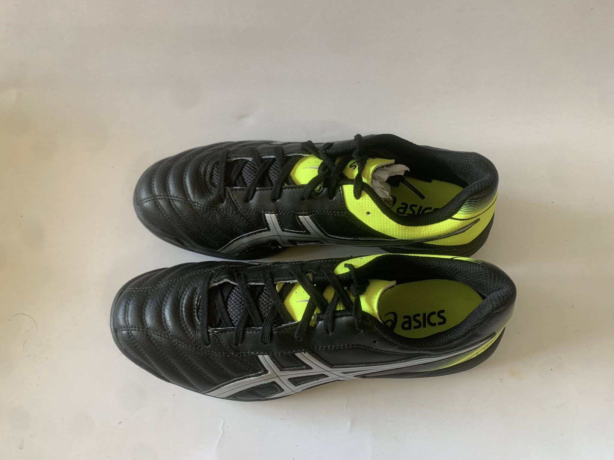 Giày 2hand Đá Bóng Hiệu Asics Giày 2hand Đá Bóng Hiệu Asics