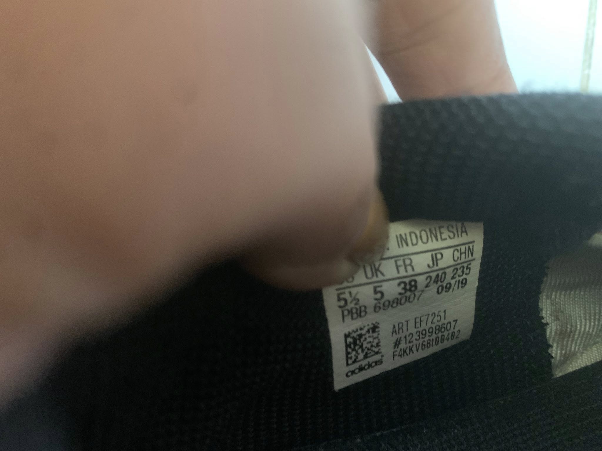 Giày 2hand Đá Bóng Hiệu Adidas Giày 2hand Đá Bóng Hiệu Adidas