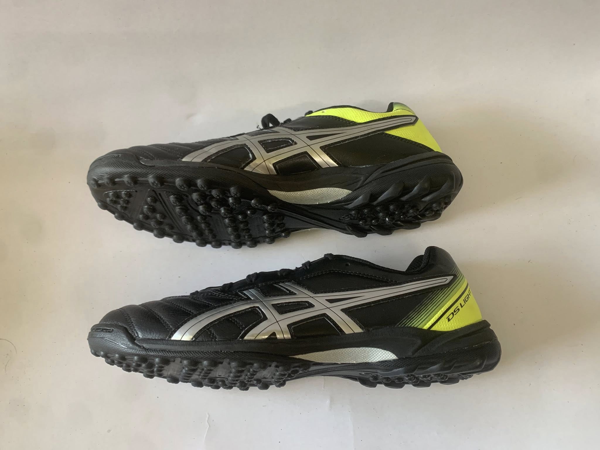 Giày 2hand Đá Bóng Hiệu Asics Giày 2hand Đá Bóng Hiệu Asics