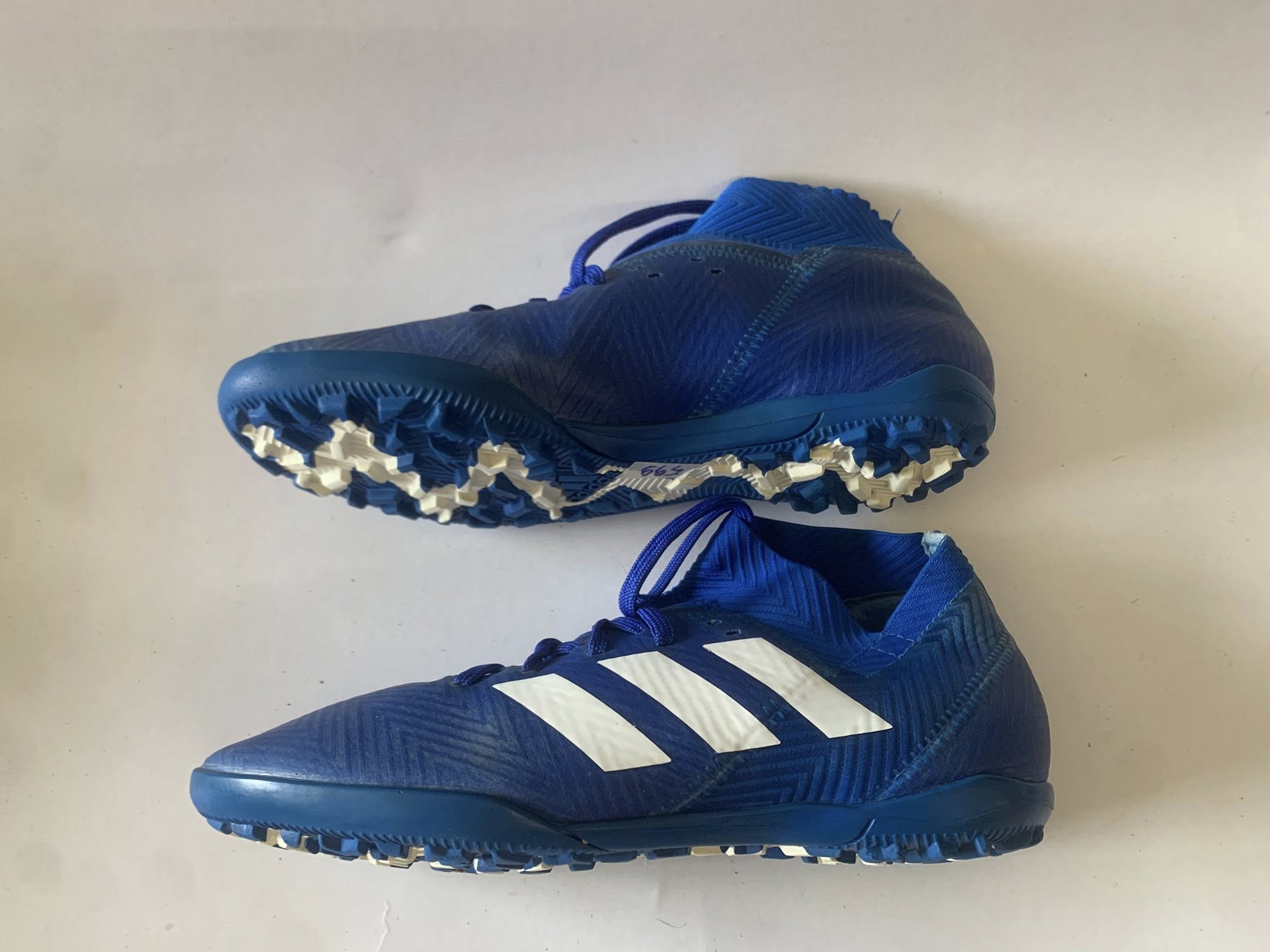 Giày 2hand Đá Bóng Hiệu Adidas Giày 2hand Đá Bóng Hiệu Adidas