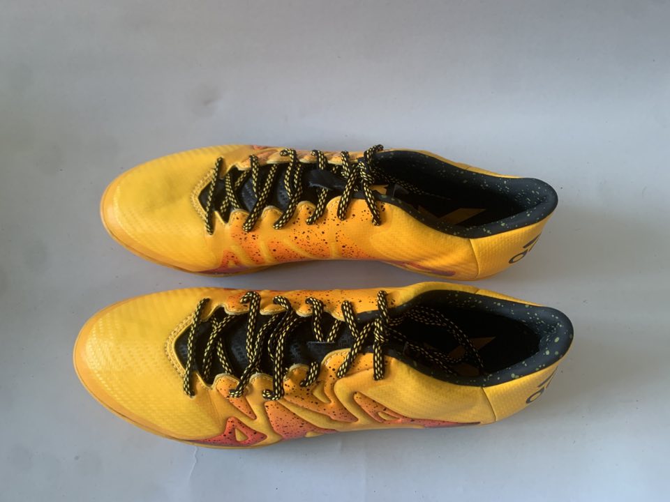 Giày 2hand Đá Bóng Hiệu Adidas Giày 2hand Đá Bóng Hiệu Adidas