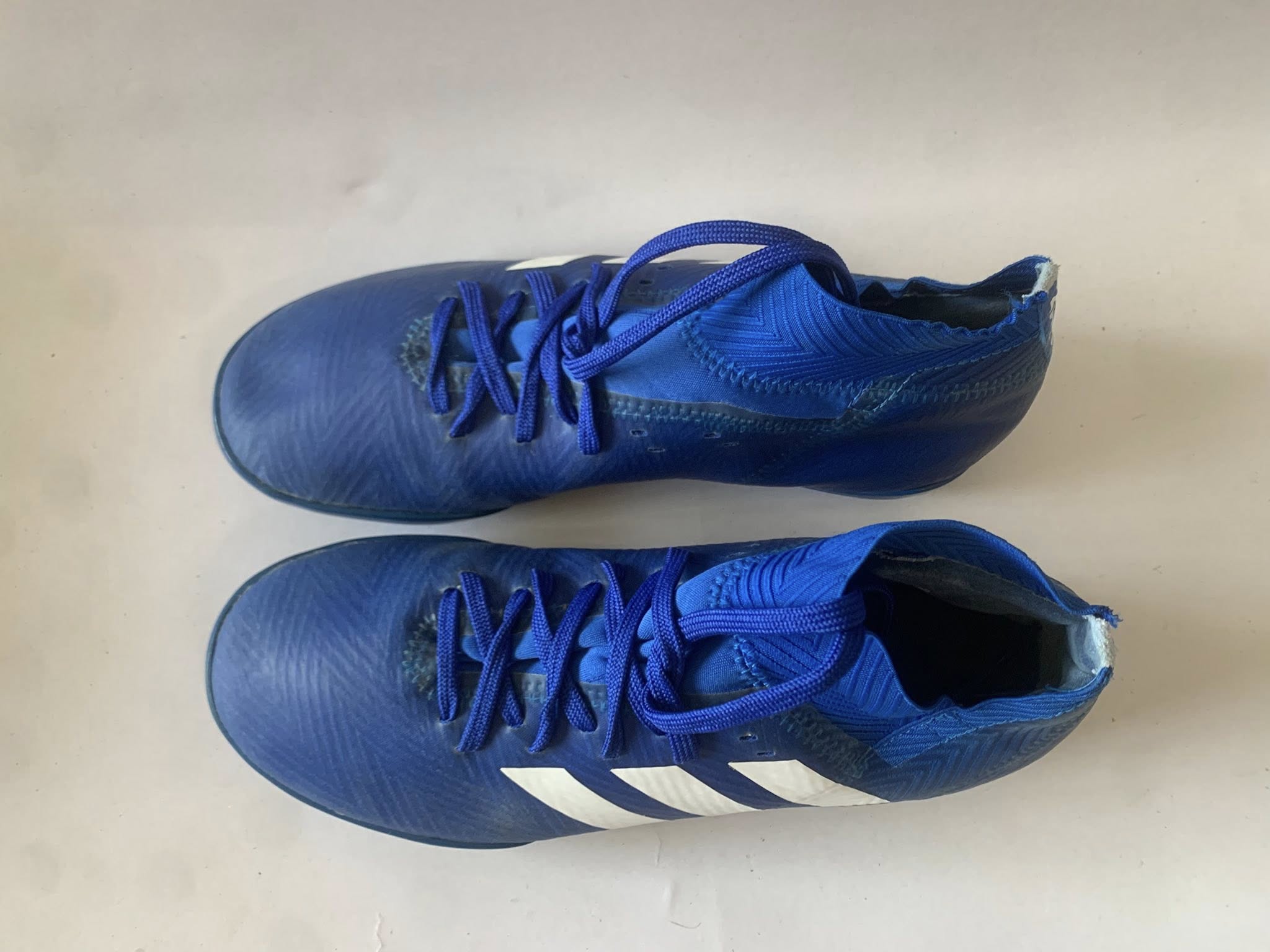 Giày 2hand Đá Bóng Hiệu Adidas Giày 2hand Đá Bóng Hiệu Adidas