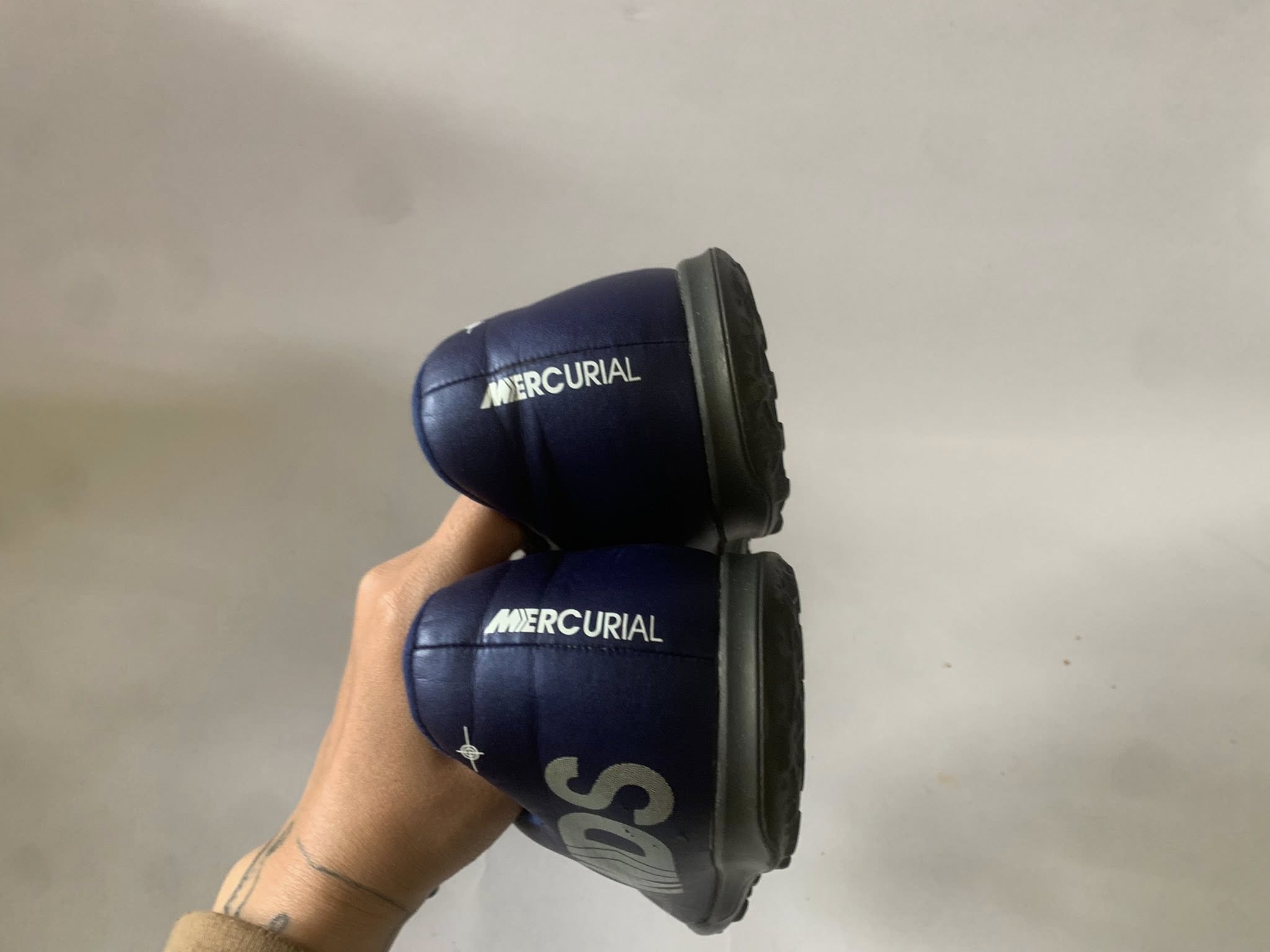 Giày 2hand Đá Bóng Hiệu Nike Giày 2hand Đá Bóng Hiệu Nike