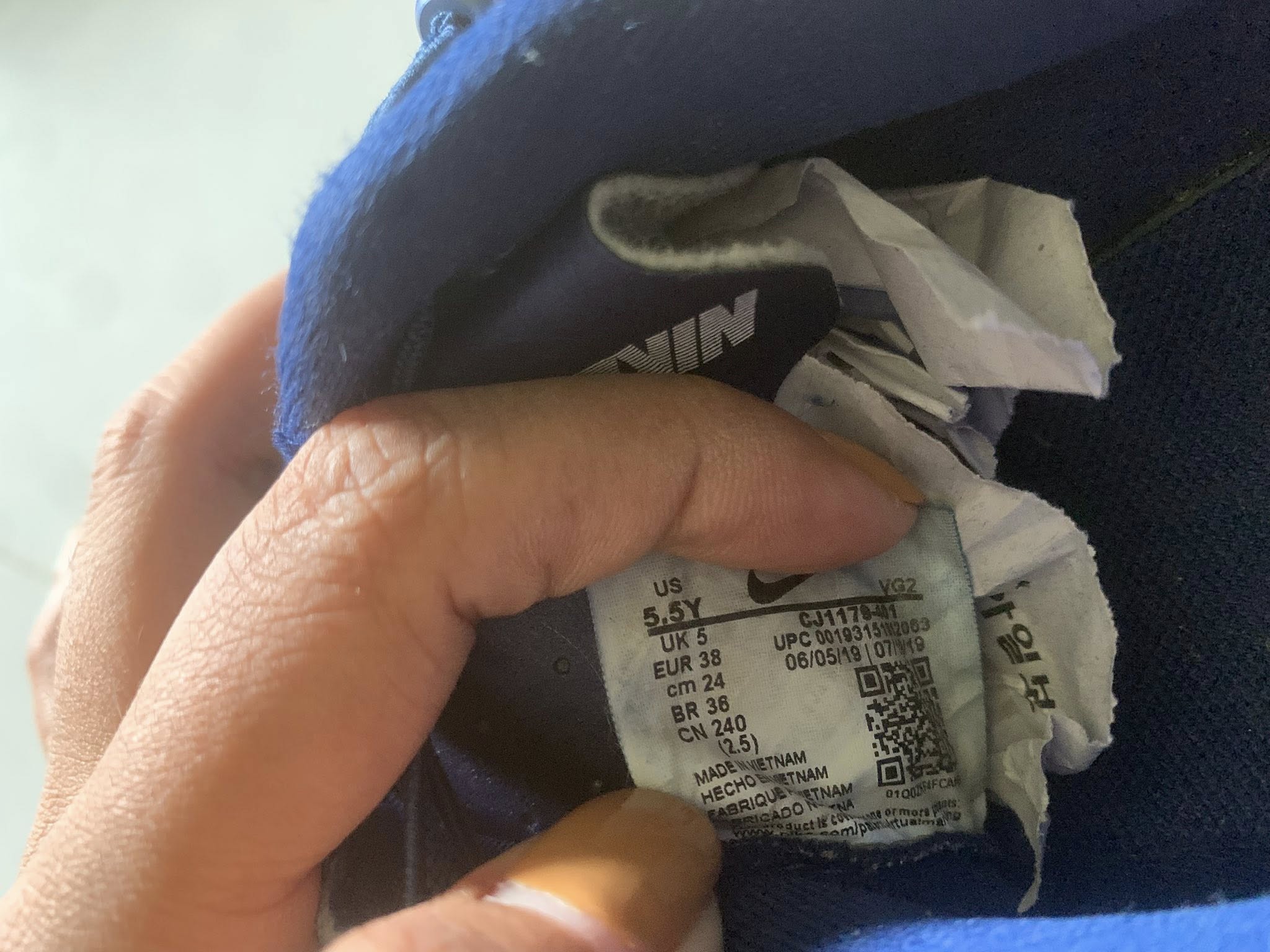 Giày 2hand Đá Bóng Hiệu Nike Giày 2hand Đá Bóng Hiệu Nike